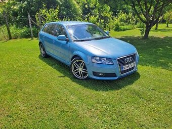 Audi A3 8P Sportback 2.0 TDI DPF - 1