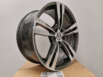 Vw Golf, Passat alu disky 8,5J R19 5x112 ET45 1252