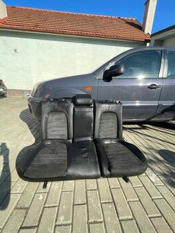 Predám zadné sedačky na Vw passat b6