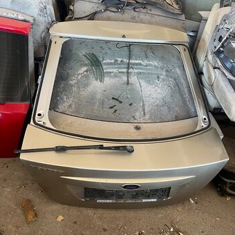 Piate dvere Ford Mondeo MK3