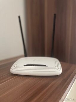 Router TP-Link TL-WR841N