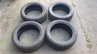 245 45 R18 Zimné pneu Hankook