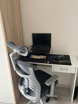 Notebook Lenovo v15 Iru. Intel i5 13gen SSD 512gb. Rám 16gb