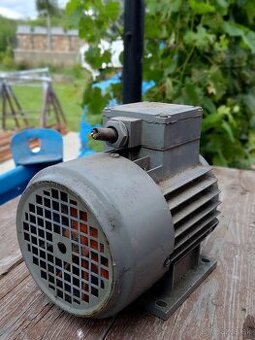 Elektromotor MEZ Mohelnice