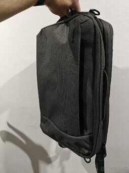 Targus 2in1 taška / batoh - 1