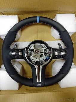 Športový alcantara BMW volant
