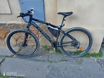 Bicylel Rockrider ST520