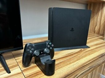 PlayStation 4 slim