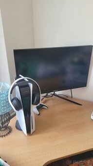 Predám ps5 plus monitor predator
