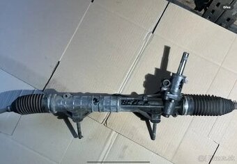 Peugeot partner - hřeben řízení.