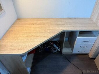 Detský pracovný stôl