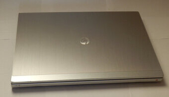 Poškodený obmedzene funkčný HP ProBook 5330m na diely