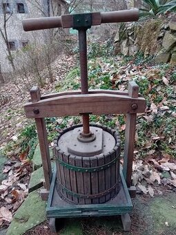 Predam lis na ovocie.