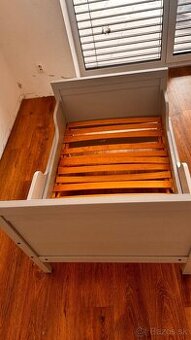 Veľmi málo používaná posteľ – výborný stav