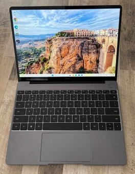Predám HUAWEI Matebook 13
