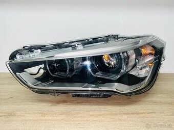 BMW X1 F48 F49 světlo světlomet 7472219