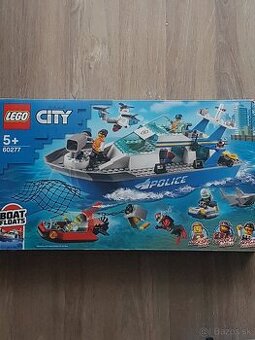 Predám lego City 60227,policajná loď Boat Floats