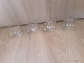 4ks retro šalky na kavu spolu 3,50