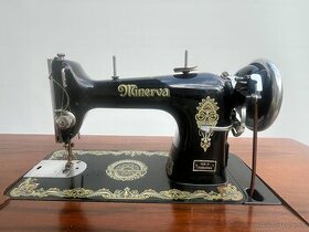 Šijací stroj Minerva - vyrobená v Česko-Slovensku
