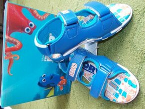 NOVĚ Sandálky Nemo, veľkosť 28