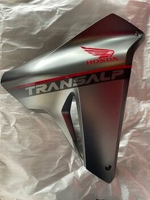 Honda Transalp plast pravý 750