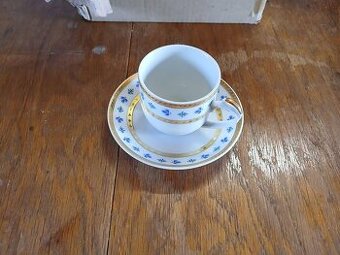 Karlovarsky porcelan Nova Role