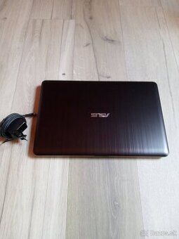 Asus X541