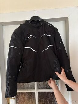 Seca Arrakis bunda na moto