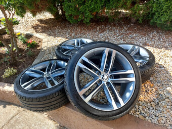 4x obut letne alu 5x112 R18 J8 ET45-235/40-DOT 2022-5mm