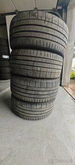 Pirelli P Zero 235/35R19