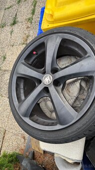 R17 5x100 215/40 O.Z.