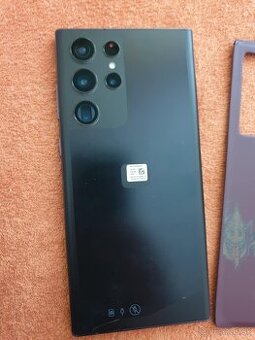 Predám zánovný Samsung s22 ultra top stav