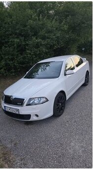 Škoda RS