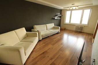 Na predaj: Priestranný 3-izbový byt po rekonštrukcii – Nábre