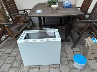 predam datovu skrinku