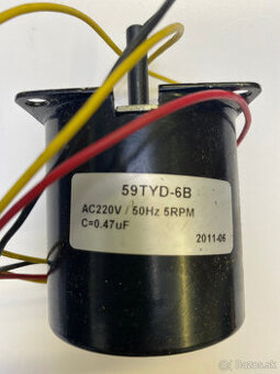 Elektro motor motor s prevodovkou 10W 230V