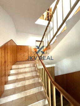 ✨ Na prenájom priestranný 3-izbový byt v Ľuboticiach – 117 m