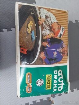 PREDÁM AUTODRÁHU PORSCHE