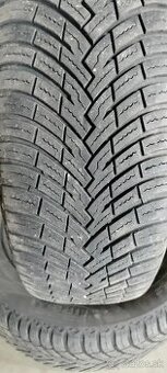 Celoročná pneumatika 2ks 185/60 R15 86V Pirelli All Seaason