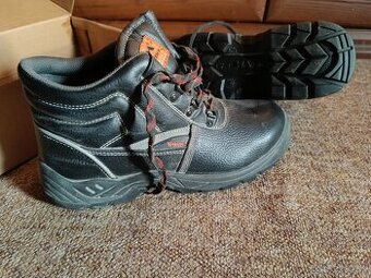 Pracovná obuv, topánky