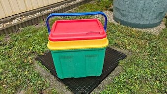 Plastový chladiaci box