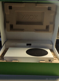 XBOX SERIES S Nefunkčný na diely - 1