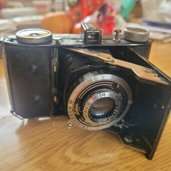 Retro fotoaparat