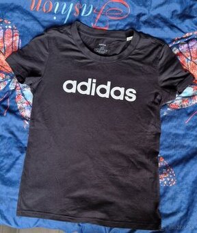 Dámske cierne adidas tricko XS
