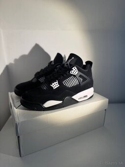 Jordan 4 white thunder