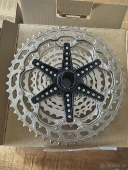 Shimano CS-M6100 Deore 12-speed Cassette 10-51 kazeta