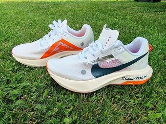 Nike dz0489-101 veľkosť 38.5