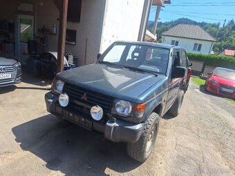 Pajero 2.5 viac info tel