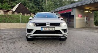 Volkswagen Touareg II 3.0 V6TDI BMT Premium 4 Motion