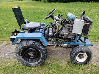 Malotraktor, motor Škoda 1203